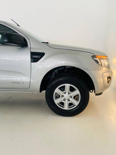 Imagem 3 de 10 de Ford Ranger 2.5 Xls 4x2 Cs 16v Flex 2p Manual