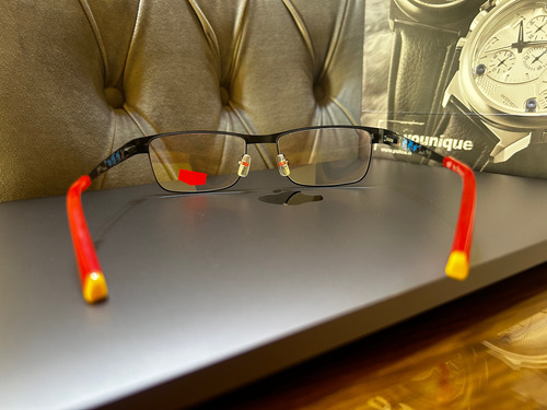 Armazón Oftálmico Oggi Original Diseño Metalico Ligero Rojo