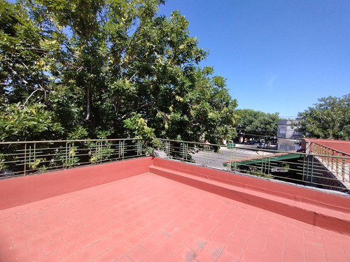 Casa En Mataderos 4 Amb Con Garaje Y Terraza!