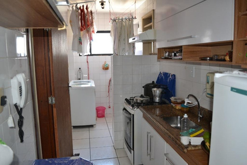 Apartamento À Venda, 3 Quartos, 1 Suíte, 1 Vaga, Itaigara - Salvador/ba - 133