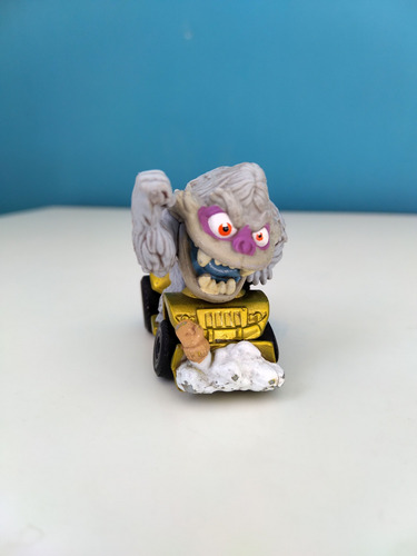 Muñeco Indomable Hombre De Las Nieves (monters 500) (Usado)