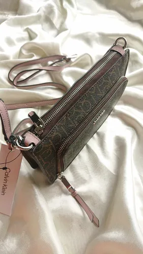 Calvin klein ava crossbody sale