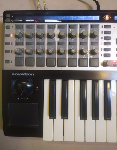 Controlador Novation Remote 25 Sl Mk2 Mkii Usb Midi Daw