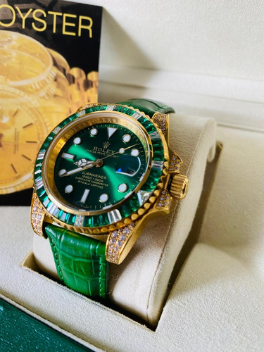 Reloj Rolex Verde + Full Set Adiamantado Men Verde Dorado Verde (Usado)