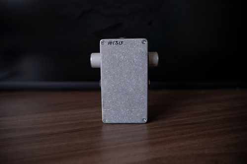 Pedal Fuzz Sm Fuzz Scott Mckeon - Estilo Fuzz Face Ac128 Cinza (Usado)