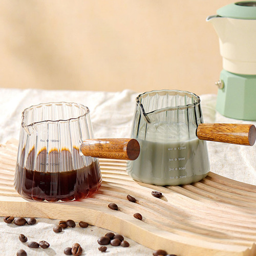 Taza Pequeña De Vidrio Con Mango En P Para Leche, Condimento