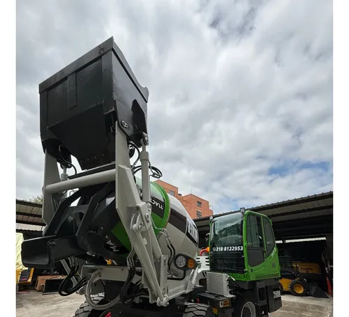 Autohormigonera 2500r (2.5 M³) | Mezcladora De Concreto