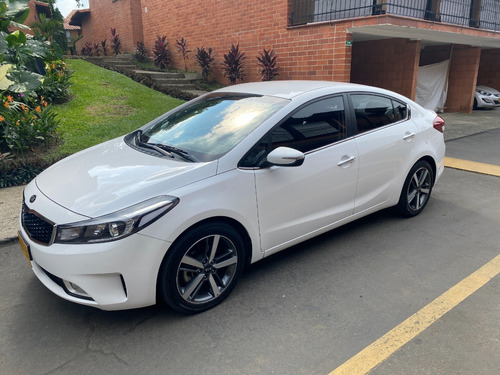 Kia CERATO PRO 1.6l