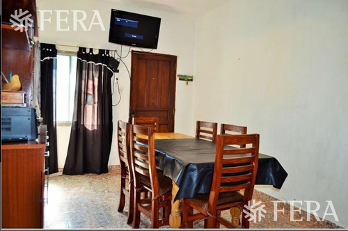 Imagen 4 de 12 de Venta De Casa De 3 Ambientes Con Patio En Quilmes (28198)