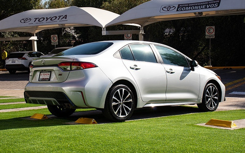 Imagen 7 de 14 de Toyota Corolla Se Cvt 2020