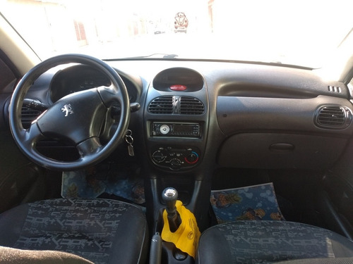 Peugeot 206 2008 1.4 Moonlight Flex 5p