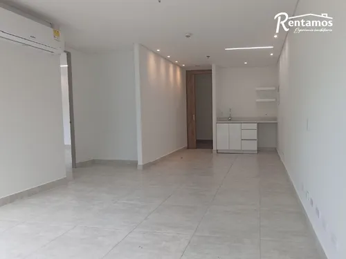 Oficina En Arriendo En El Poblado. Cod A775560