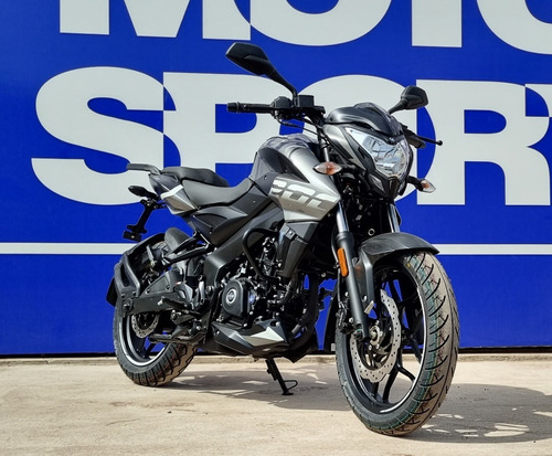 Bajaj Rouser Ns 200