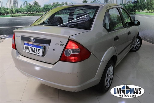 Fiesta 1.6 Mpi Class Sedan 8v Flex 4p Manual