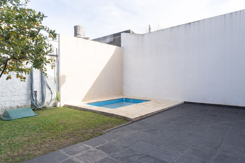 Venta Casa 4 Ambientes Hurlingham Apto Crédito