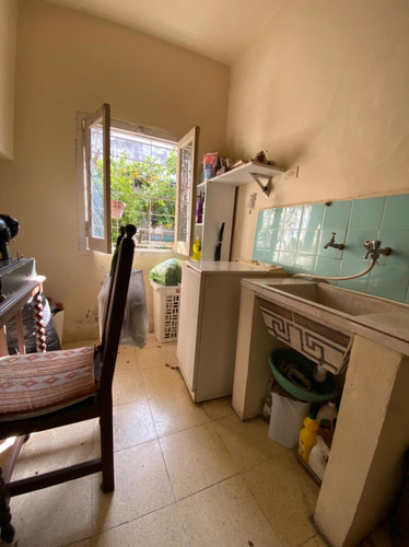 Casa Reciclada De 4 Ambientes