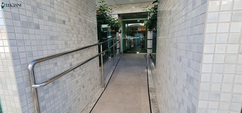 Imagem 15 de 16 de Excelente Apartamento Com 02 Suítes Em Bombinhas! - Ap03903 - 69451665