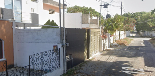 Casa En Venta De Remate Bancario- C. 12 Chuburna De Hidalgo, 97205 Mérida, Yuc. -jcbb2