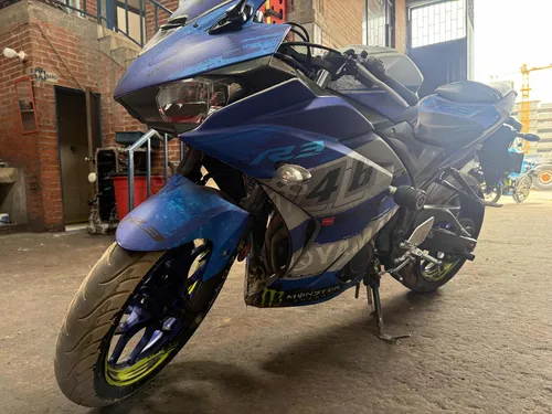 Yamaha R3 2017