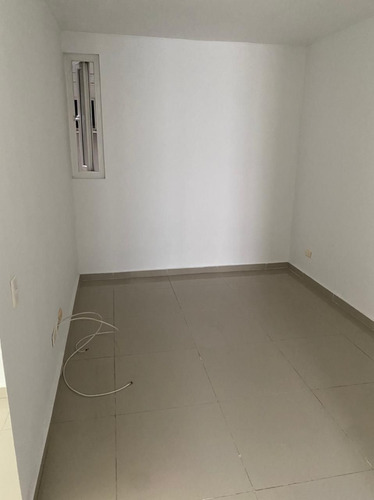 Imagen 11 de 11 de El Recreo - Venta De Apartamento En Condominio Atlantic.