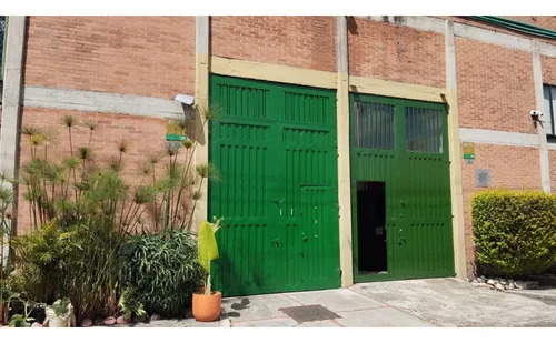 Se Arrienda Bodega Prado Veraniego Bogotá