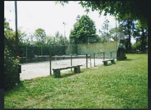Imagen 4 de 8 de Casa Quinta Con Pileta Y Quincho