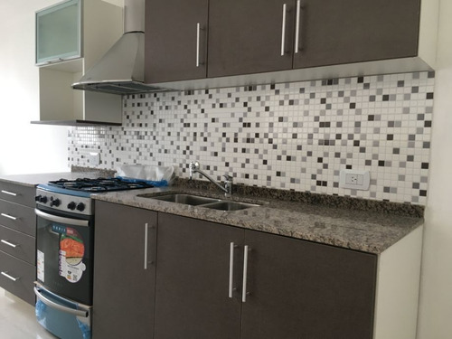 Imagen 3 de 13 de Departamento En Venta En Castelar Sur