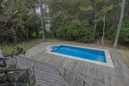 Imagen 26 de 28 de Casa En Venta - 5 Ambientes - Pinamar Norte