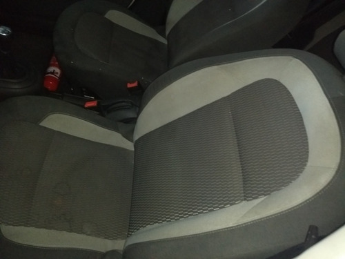Imagem 10 de 10 de Citroën C3 2013 1.5 Origine Flex 5p