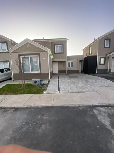 Casa En Arriendo De 3 Dorm. En Padre Hurtado