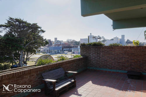 Departamento De 2 Ambinetes En Venta En Valeria Del Mar En Un Predio De 13.000 Metros Casi Sobre La Playa