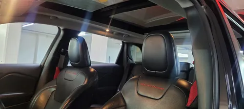 Jeep Cherokee 3.3l Trailhawk At