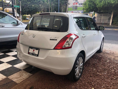 Suzuki Swift 1.4 Gls Aa At 2012