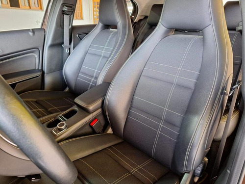 Mercedes-Benz Classe GLA Gla 200 Ff