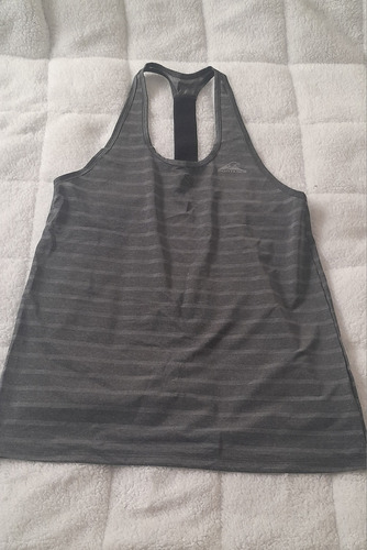 Musculosa Montagne Mujer