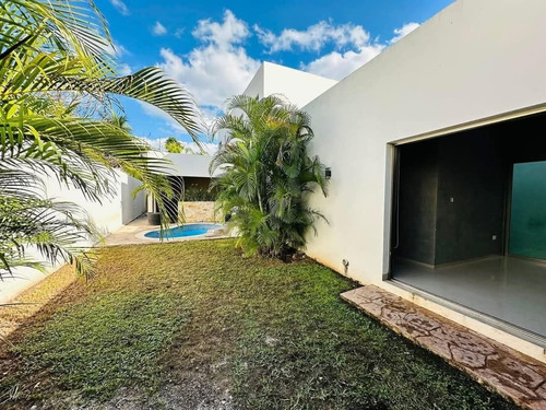 Casa En Venta Ubicada En Montebello Merida