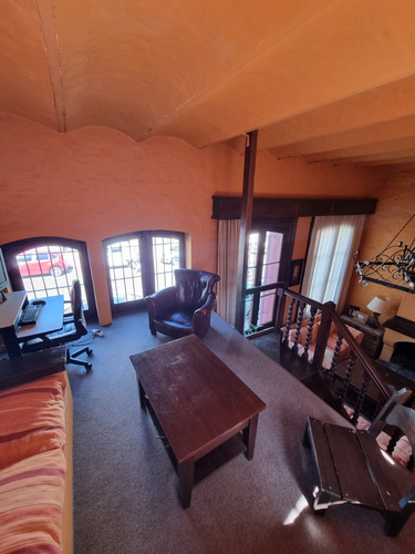 Importante Casa En Barrio Sur Palermo 3 Dormitorios Jacuzzi Estufa A Leña Garage Montevideo
