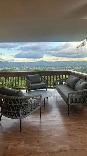 Villa Con Vista Panoramica En Jarabacoa En Venta 