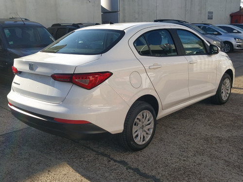 Imagen 8 de 15 de Fiat Cronos Attractive 1.3 My22 Financ Uber / Cabify / Beat
