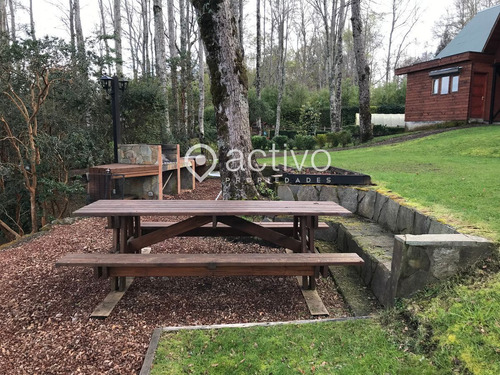 Fantástica Casa Con Borde A Lago Calafquén