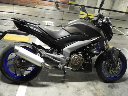 Dominar 400