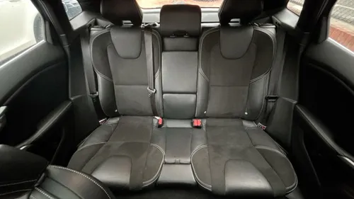 Volvo V40 T4 DRIVE-E R DESIGN HB SEC 2,0