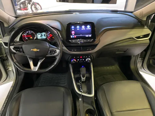 Chevrolet Onix 1.0T Premier Sedan At