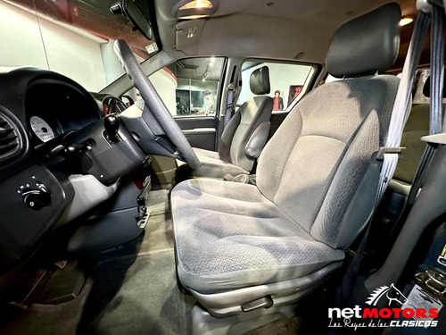 Chrysler Voyager Austera Corta At