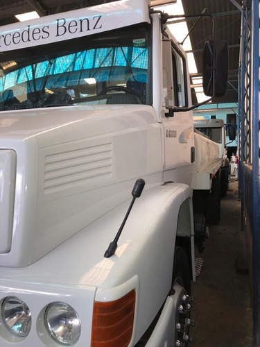 Imagem 3 de 10 de Caminhão Mercedes Benz 1620 03 Tanque