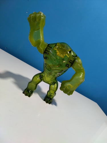 Muñeco Green Humungusaur (ben 10 Ultimate) (Usado)