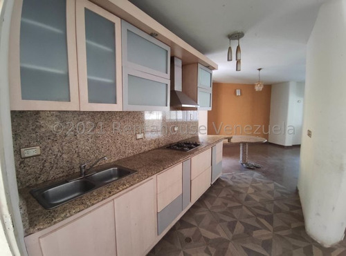 Imagen 14 de 17 de Casa En Venta En El Limon Maracay Aragua 22-14660 Irrr