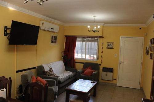 Imagen 9 de 30 de Casa 3 Ambientes Venta Jardín Parrilla - Muñiz