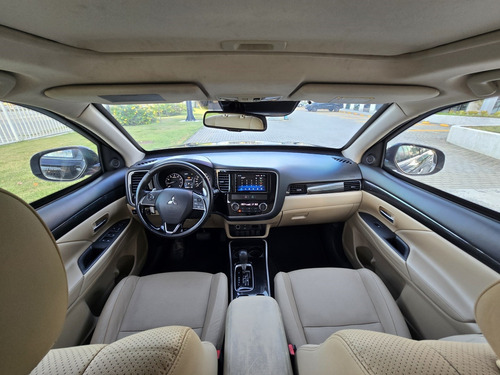 Mitsubishi Outlander 3.0 GT 4X4 V6 24V GASOLINA 4P AUTOMÁTICO