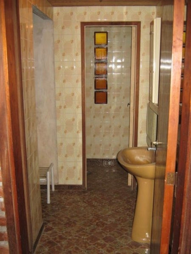 Imagen 9 de 10 de Chalet Sobre Lote De 760 Mts. Casa/chalet Sola En Lote | Santa Teresita